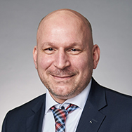 Dirk Neumann